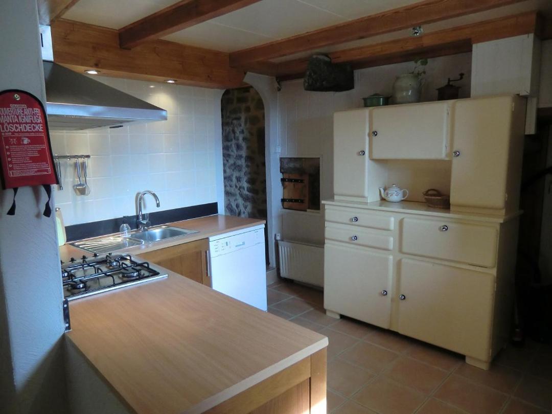 Domaine Le Sauzet Bed & Breakfast Saint-Germain-l'Herm Dış mekan fotoğraf